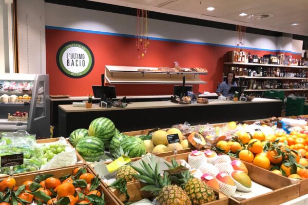 L’Ultimo Bacio Comestibles Bettio - Seedamm-Center 6