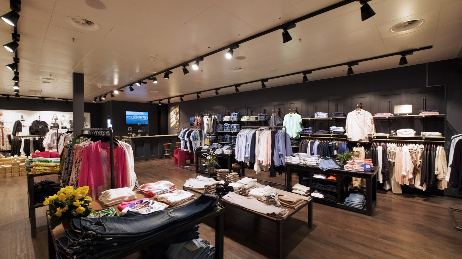 STORIES Fashion Boutique - Seedamm-Center